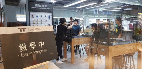 曜越水冷電腦組裝體驗營讓孩子有個不一樣的暑假 電競潮流崛起 學習不嫌晚