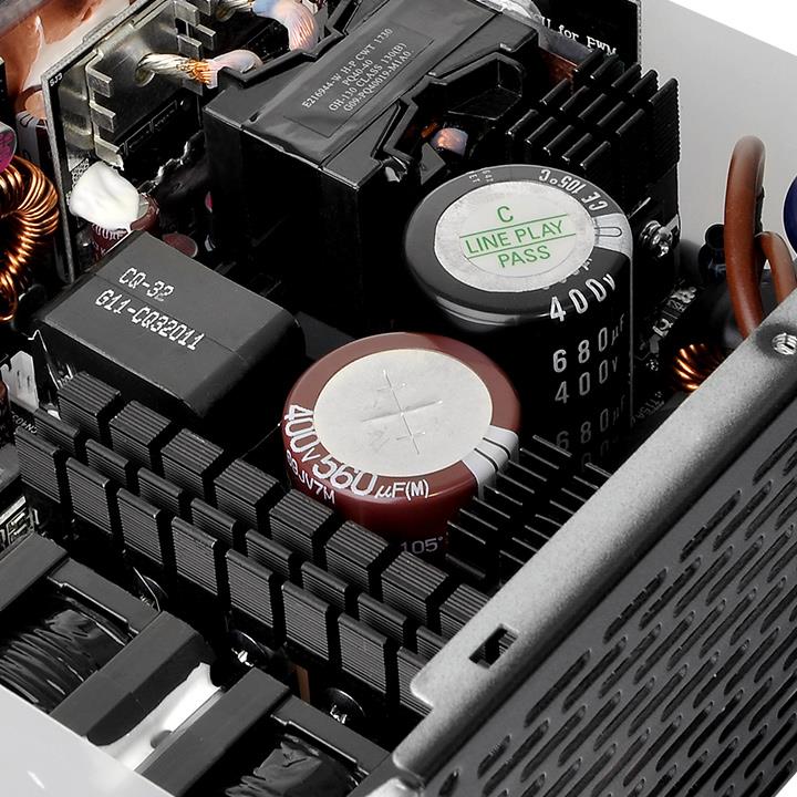 電源ユニット Thermaltake iRGB PLUS 1050W Platinum PSU Toughpower iRGB PLUS 1050W Platinum - TT Premium Edition