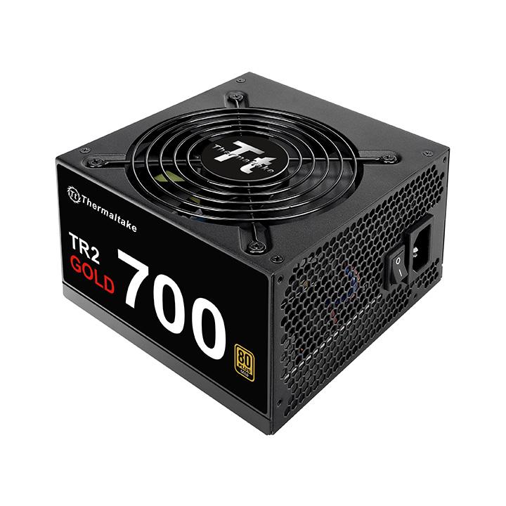 TR2 700W Gold