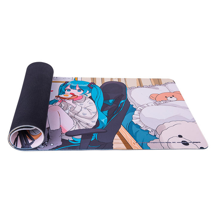M700 Extended Gaming Mouse Pad Hatsune Miku