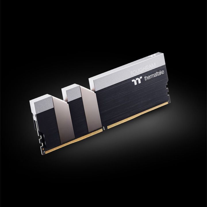 TOUGHRAM Memory DDR4 4400MHz 16GB (8GB x 2) – Thermaltake Global
