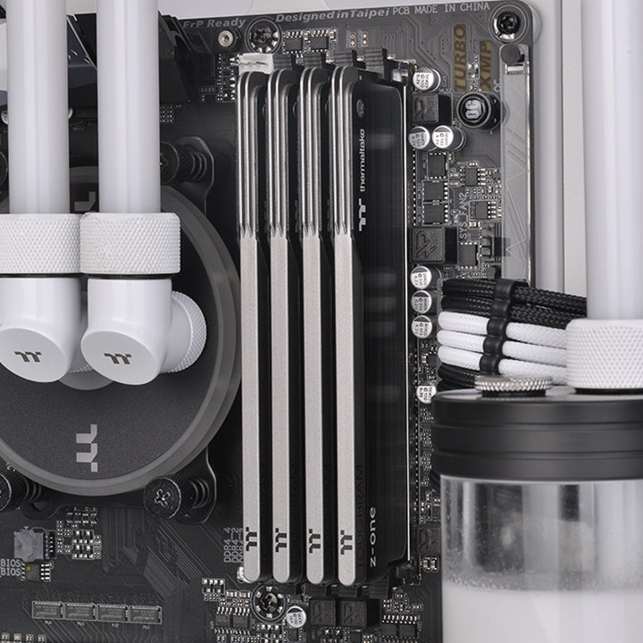 TOUGHRAM Z-ONE Memory DDR4 3600MHz (8GB x 2) – Thermaltake Global