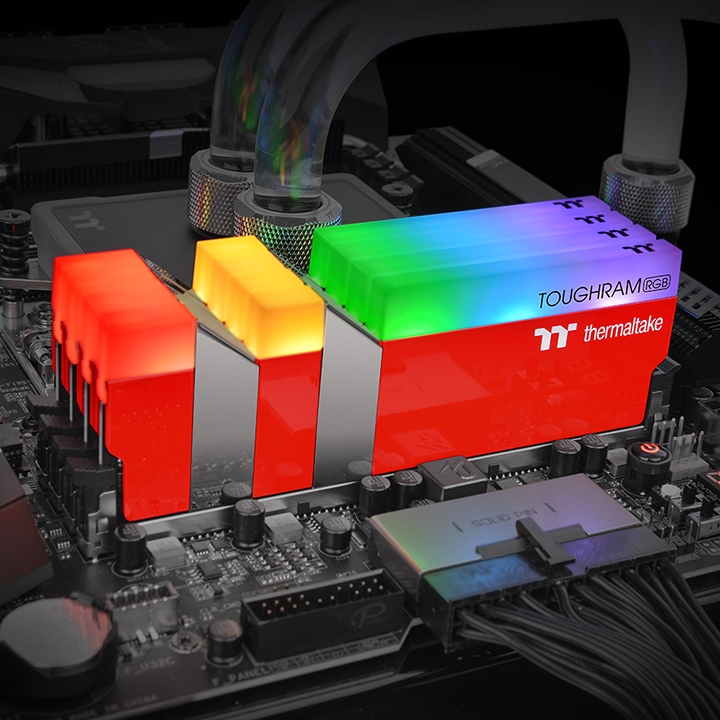 TOUGHRAM RGB Memory DDR4 3600mhz 16GB (8GB x2) –Racing Red